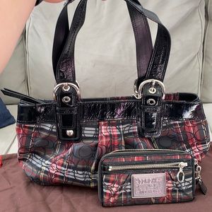 Coach poppy tartan plaid purse/wallet wristlet
